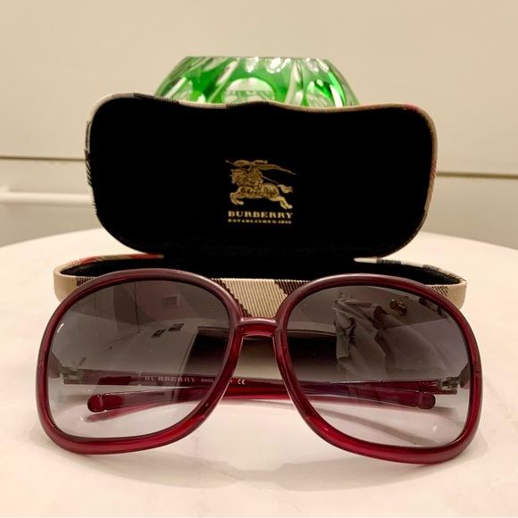 Burberry gradient sunglasses in very good condition - Picture 2 of 11